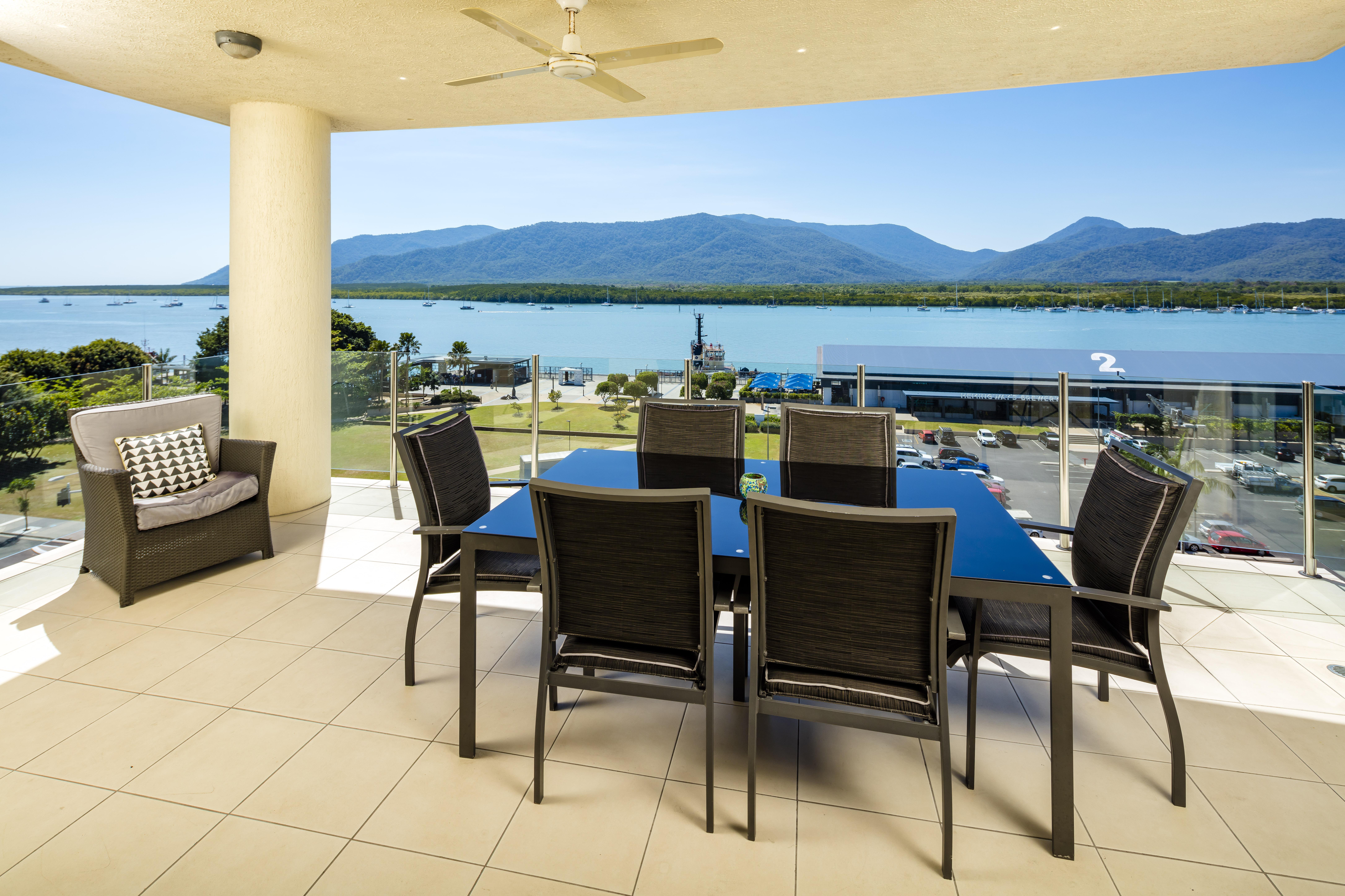 Jack And Newell Holiday Apartments Cairns Exterior photo