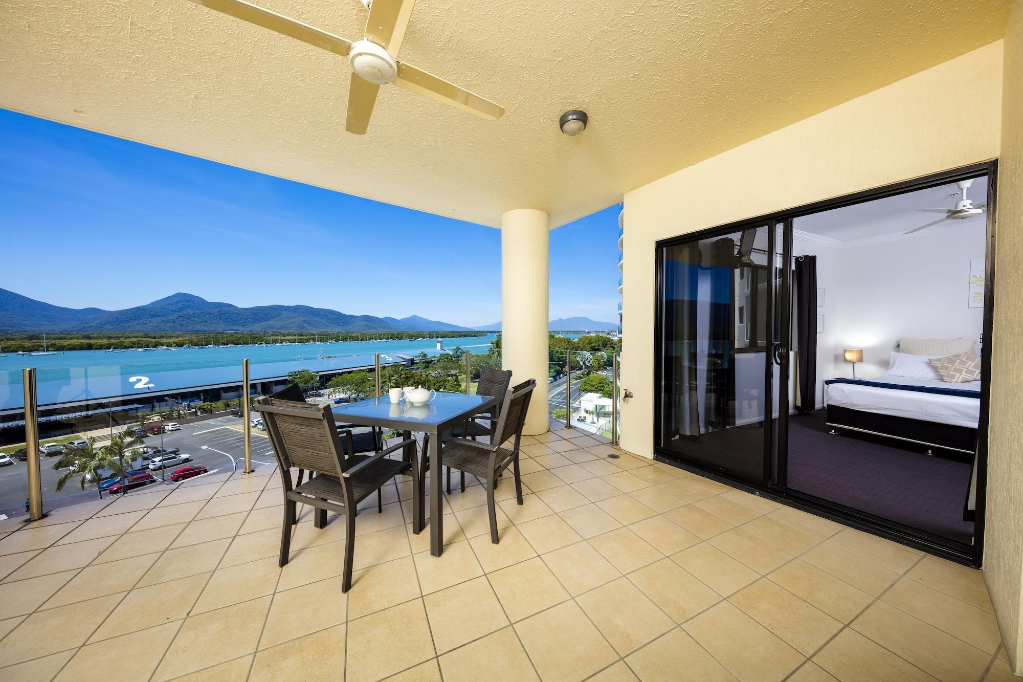 Jack And Newell Holiday Apartments Cairns Exterior photo