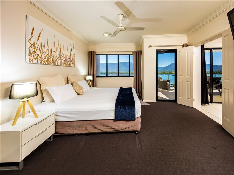 Jack And Newell Holiday Apartments Cairns Exterior photo